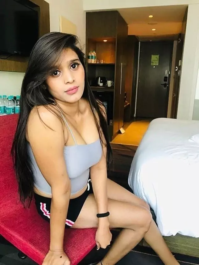 कॉल गर्ल्स सर्विस सांवोर्डेम